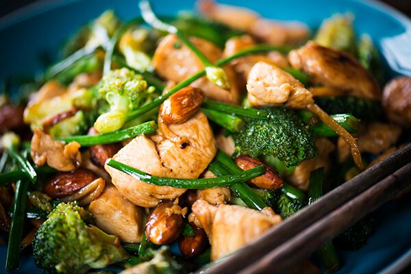 17 cashew chicken
